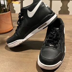 Men's Flight Legacy Casual Sneakers